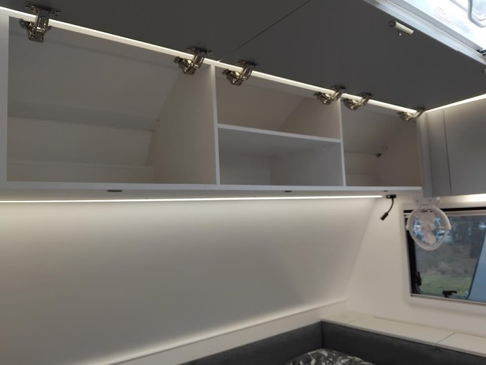 2025 New Age Caravans Road Owl Ro19be Escape My25.5 Family 3 Bunk