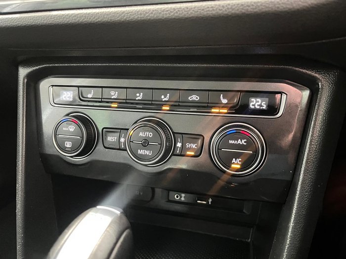 2017 Volkswagen Tiguan 132TSI Comfortline 5N MY17 Four Wheel Drive Pure White