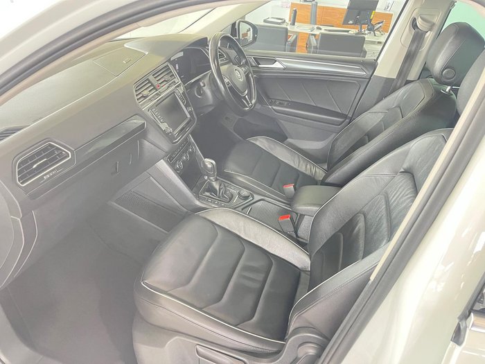 2017 Volkswagen Tiguan 132TSI Comfortline 5N MY17 Four Wheel Drive Pure White