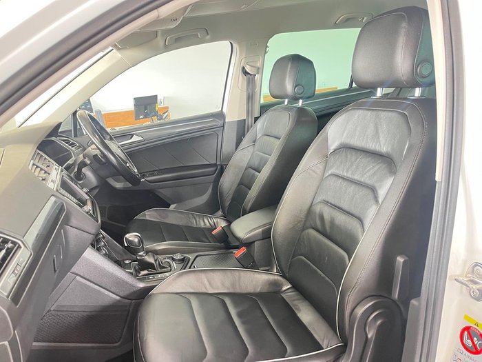2017 Volkswagen Tiguan 132TSI Comfortline 5N MY17 Four Wheel Drive Pure White
