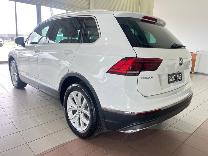 2017 Volkswagen Tiguan 132TSI Comfortline 5N MY17 Four Wheel Drive Pure White