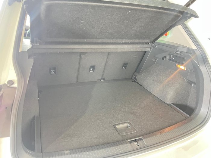 2017 Volkswagen Tiguan 132TSI Comfortline 5N MY17 Four Wheel Drive Pure White