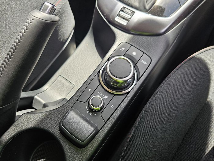 2025 Mazda 2 G15 Evolve