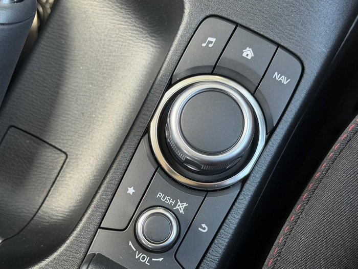 2025 Mazda 2 G15 Evolve