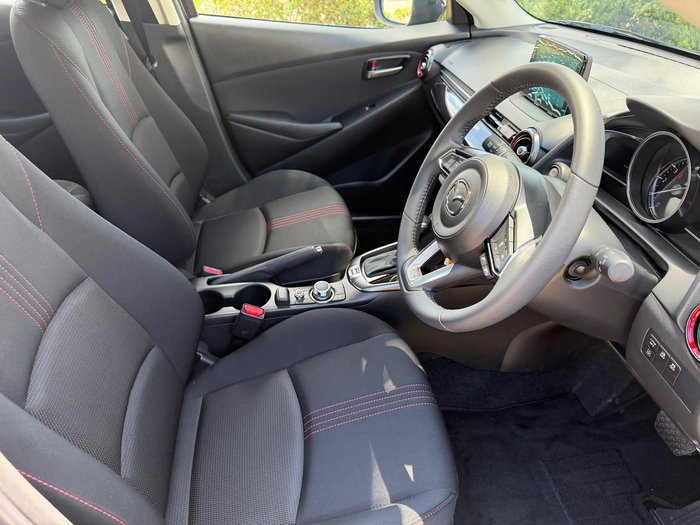 2025 Mazda 2 G15 Evolve