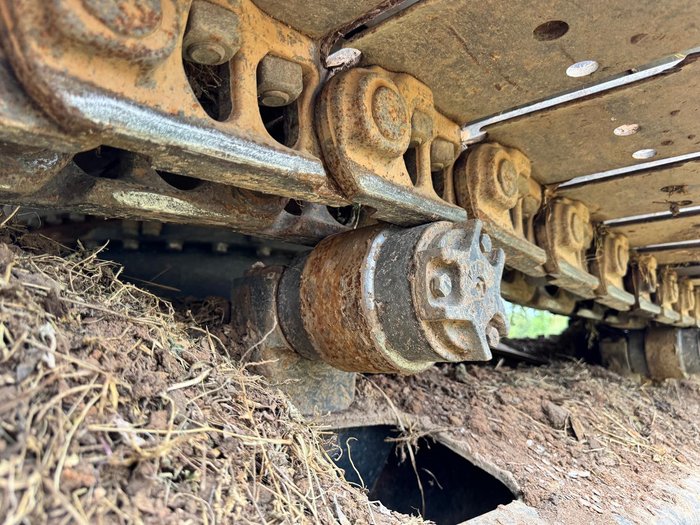 2017 Hitachi Zx225uslc-5B