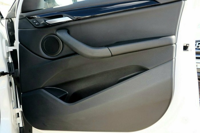 2022 BMW X1 sDrive18i