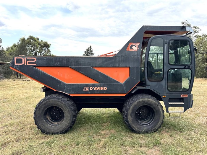 2019 D'avino D12 Dump Truck