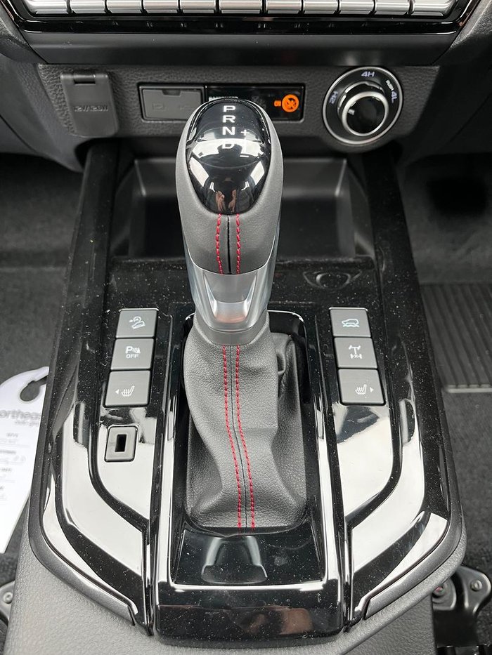 2025 Isuzu D-MAX X-TERRAIN