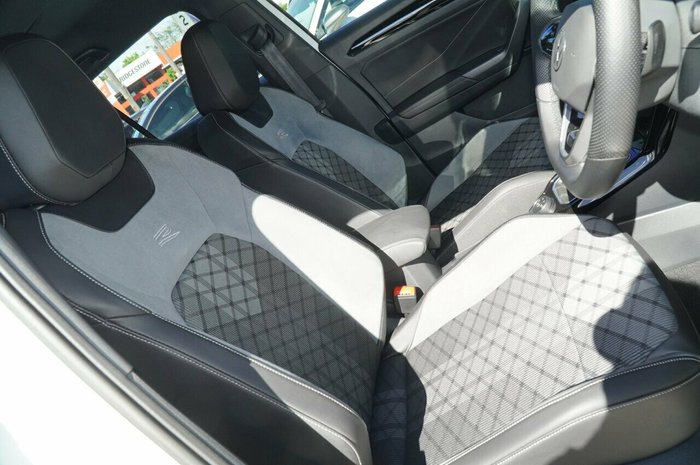 2022 Volkswagen T-Roc 140TSI R-Line