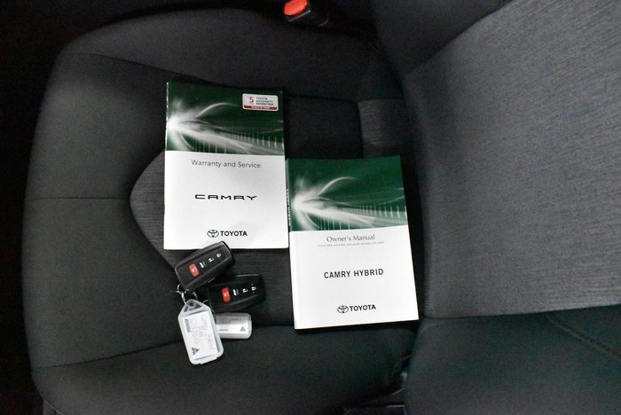 2020 Toyota Camry Ascent Sport