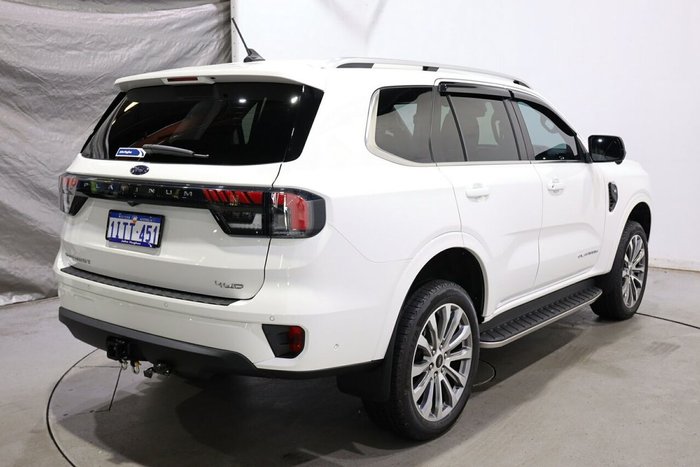 2023 Ford Everest Platinum