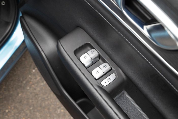 2025 Chery Tiggo 8 Super Hybrid Ultimate