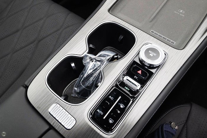 2025 Chery Tiggo 8 Super Hybrid Ultimate