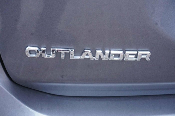 2018 Mitsubishi Outlander ES
