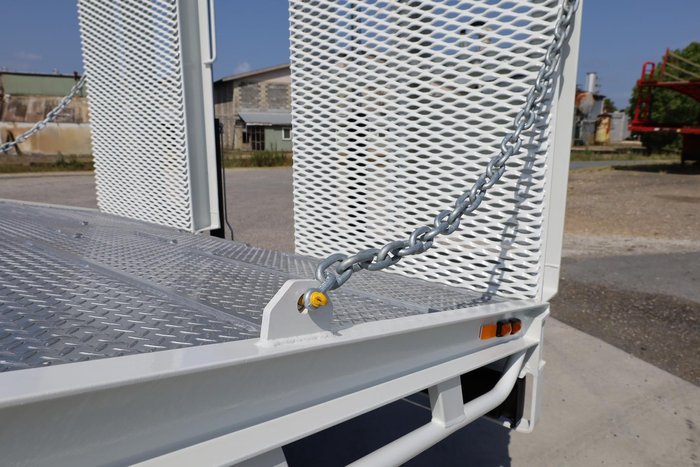 2025 Fuso Shogun FS76 8x4 360 Beavertail White