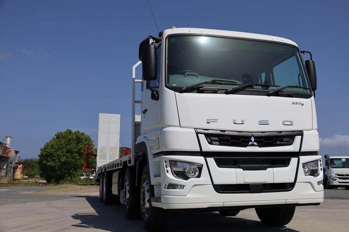 2025 Fuso Shogun FS76 360 Beavertail White