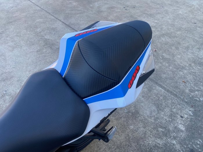 2013 Suzuki GSX-R600 Celestial Blue