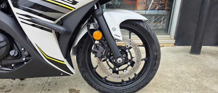 2017 Yamaha YZF-R3 WHITE