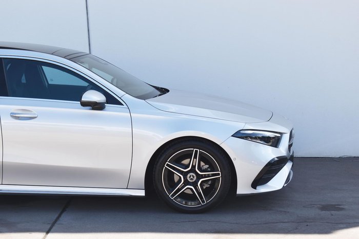 2025 Mercedes-Benz A-Class A200