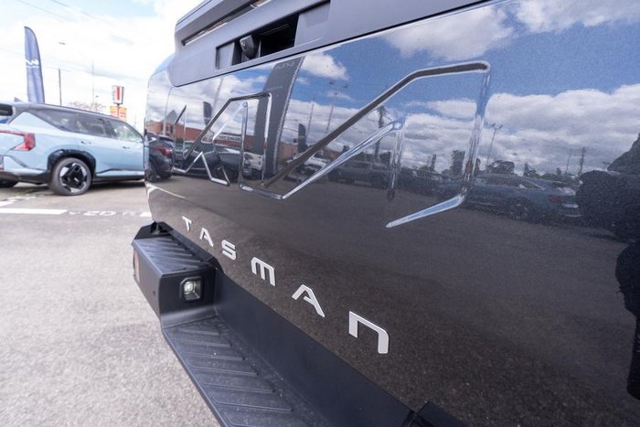2025 Kia Tasman SX