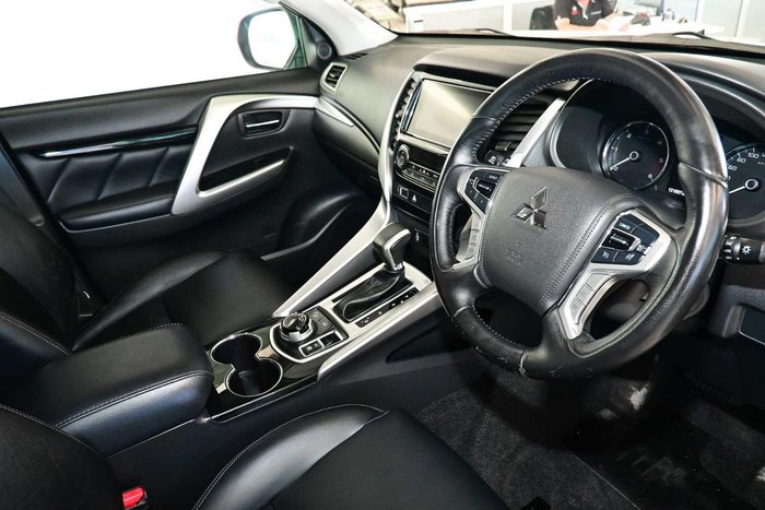 2017 Mitsubishi Pajero Sport GLS