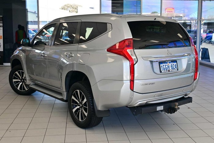 2017 Mitsubishi Pajero Sport GLS