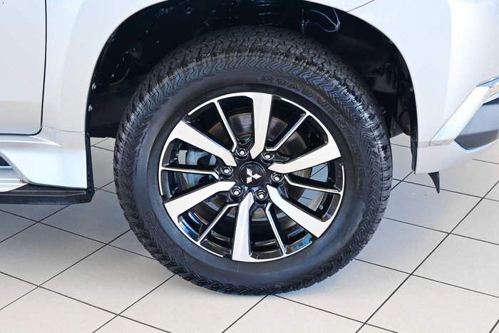 2017 Mitsubishi Pajero Sport GLS