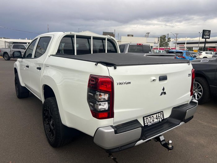 2018 Mitsubishi Triton GLX