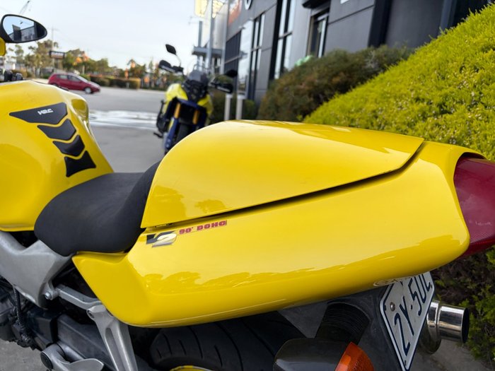 2000 Honda VTR1000F (FIRESTORM)