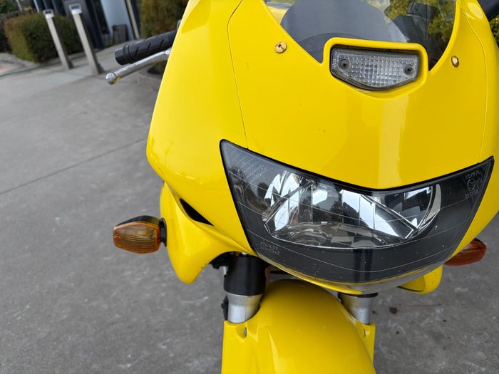 2000 Honda VTR1000F (FIRESTORM)