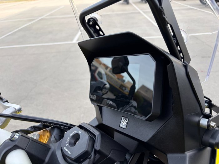 2023 Suzuki V-STROM 800DE