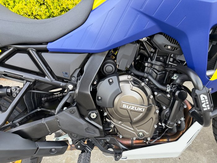 2023 Suzuki V-STROM 800DE
