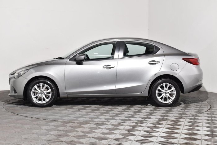 2017 Mazda 2 Maxx