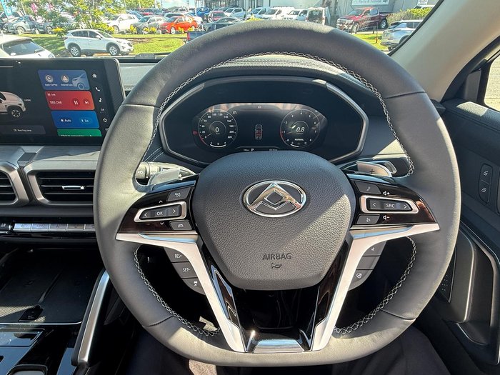 2025 LDV D90 Executive