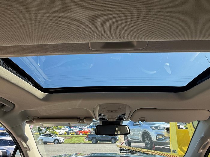 2025 LDV D90 Executive