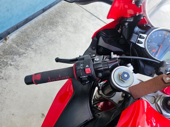 2008 Honda CBR1000RR (FIREBLADE) Red