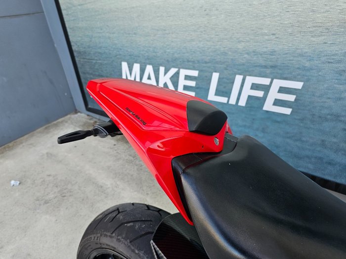 2008 Honda CBR1000RR (FIREBLADE) Red