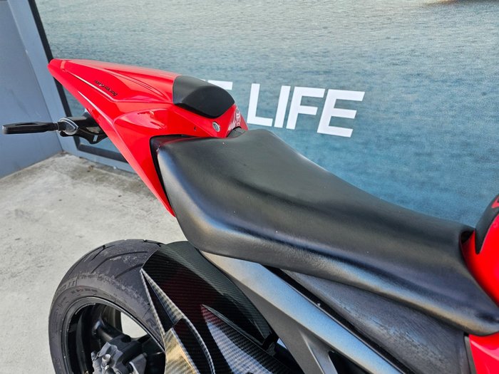 2008 Honda CBR1000RR (FIREBLADE) Red