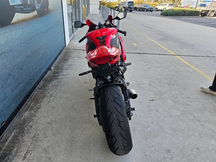 2008 Honda CBR1000RR (FIREBLADE) Red
