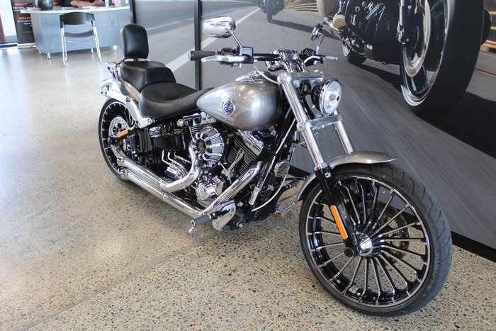2016 Harley-davidson FXSB SOFTAIL BREAKOUT SILVER