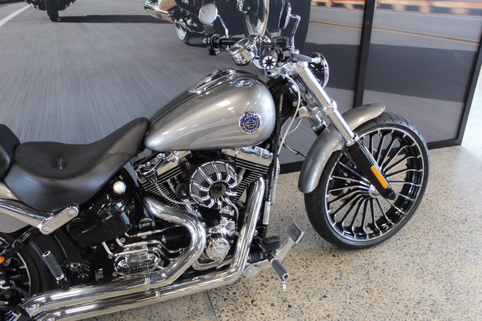 2016 Harley-davidson FXSB SOFTAIL BREAKOUT SILVER