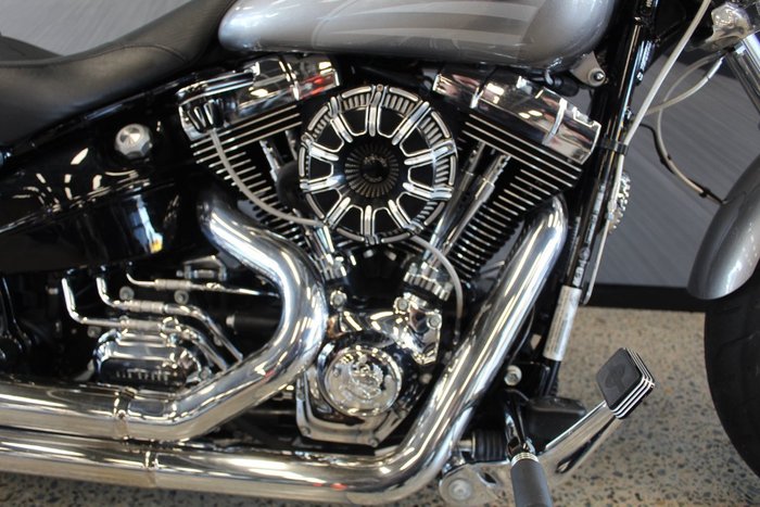 2016 Harley-davidson FXSB SOFTAIL BREAKOUT SILVER