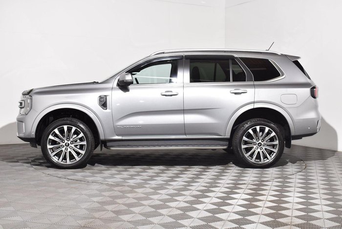 2023 Ford Everest Platinum
