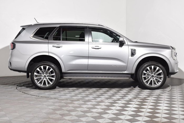 2023 Ford Everest Platinum