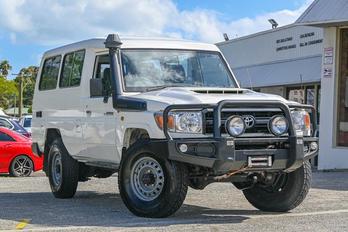 2018 Toyota Landcruiser Workmate Troopcarrier