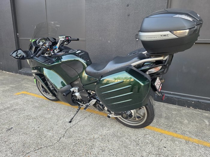 2011 Kawasaki 1400 GTR ABS (K-ACT) GREEN