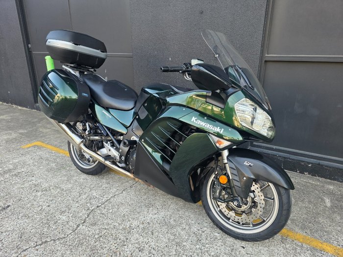 2011 Kawasaki 1400 GTR ABS (K-ACT) GREEN
