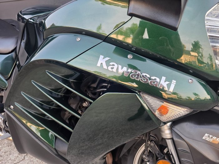 2011 Kawasaki 1400 GTR ABS (K-ACT) GREEN