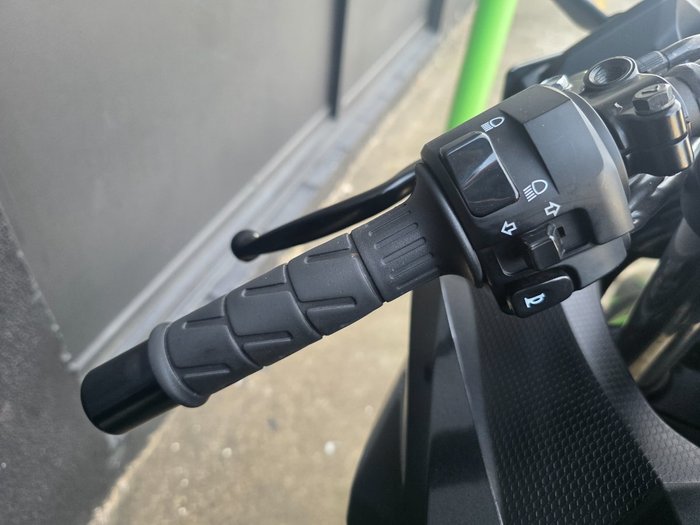 2023 Kawasaki NINJA 400 GREY